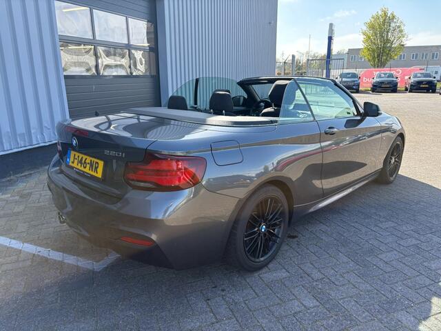 BMW 2-Serie 220I High Executive M-sport I Alcantara I Navi All-in prijs