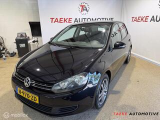 Volkswagen Golf VI