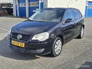 Volkswagen Polo (2002 - 2009)