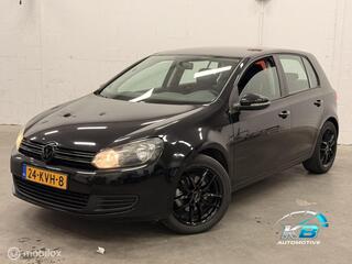 Volkswagen Golf VI