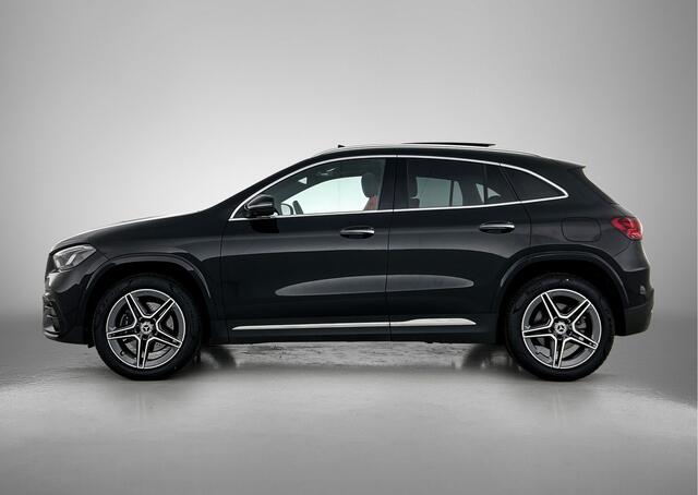 Mercedes-Benz GLA-Klasse 250 e AMG Plug-In Hybride | Pepper Red Leder | Distronic  |Memory | 360 gr Camera | Head up Displ. | Stuur En stoelverwarming | Inclusief 2
