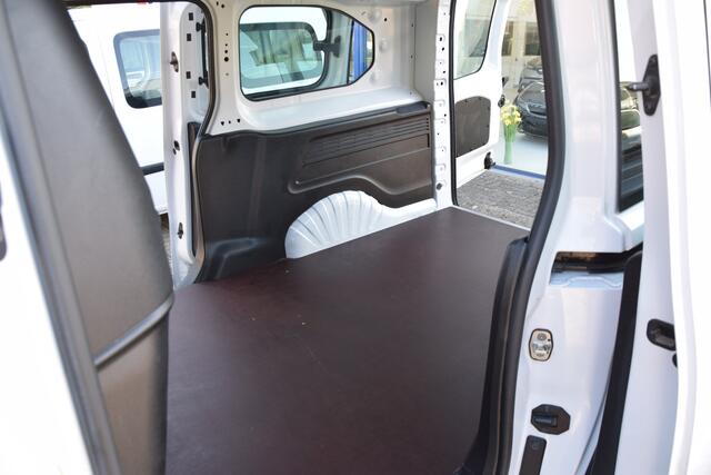 Opel Combo 1.5L BlueHdi Lang Chassis
