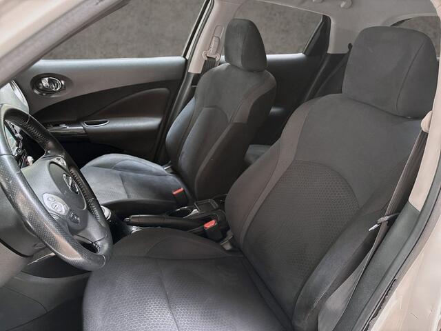 Nissan Juke 1.6 Sport Black&White Automaat NAVIGATIE, CLIMATE, CAMERA, SPORTSTOELEN, GETINT GLAS, CRUISE, STAAT