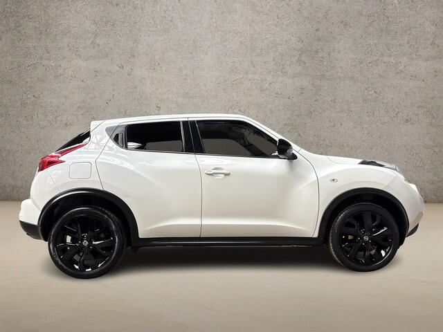 Nissan Juke 1.6 Sport Black&White Automaat NAVIGATIE, CLIMATE, CAMERA, SPORTSTOELEN, GETINT GLAS, CRUISE, STAAT