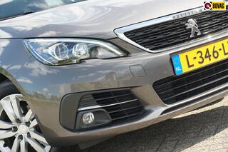 Peugeot 308 1.2 PureTech Blue Lease | Platinum Grey Metallic | AppleCarplay/Cruise/LED/Navi/Trekhaak - staat