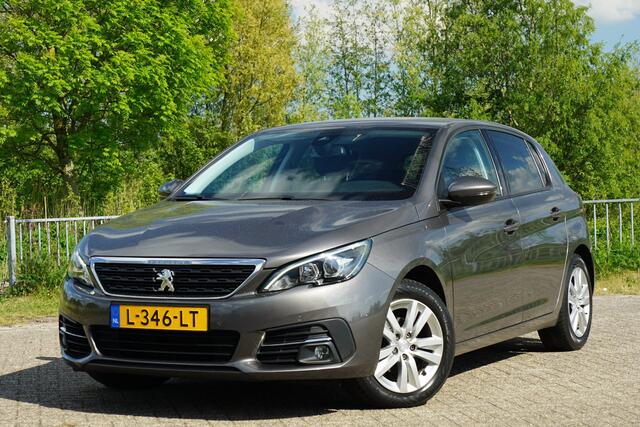 Peugeot 308 1.2 PureTech Blue Lease | Platinum Grey Metallic | AppleCarplay/Cruise/LED/Navi/Trekhaak - staat