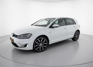 Volkswagen Golf VII