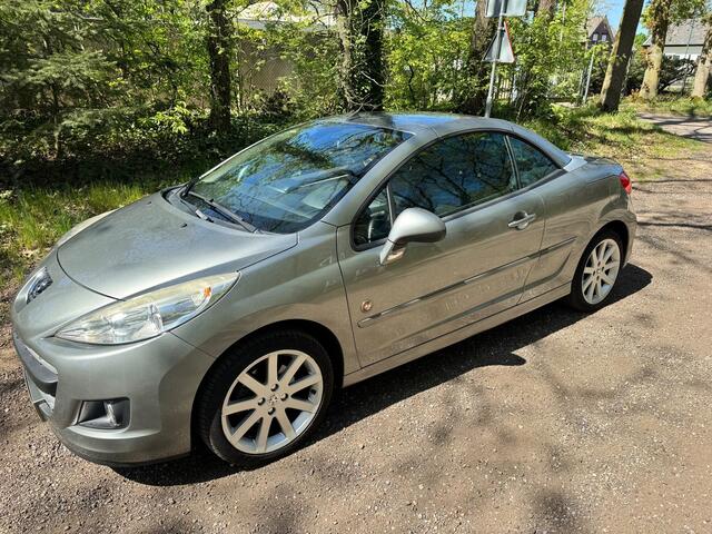 Peugeot 207 CC 1.6 VTi Roland Garros