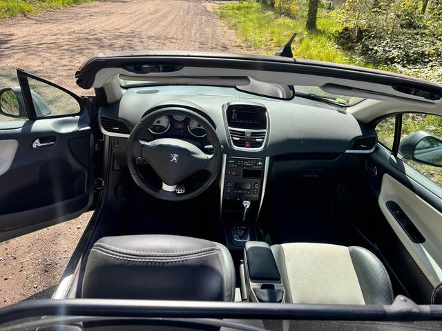 Peugeot 207 CC 1.6 VTi Roland Garros