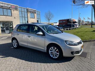 Volkswagen Golf VI