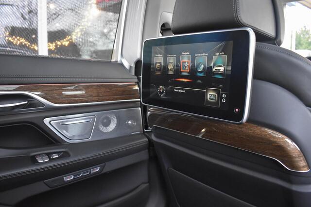 BMW 7-Serie 750Li xDrive Night View ACC Standkachel 4Wiel best