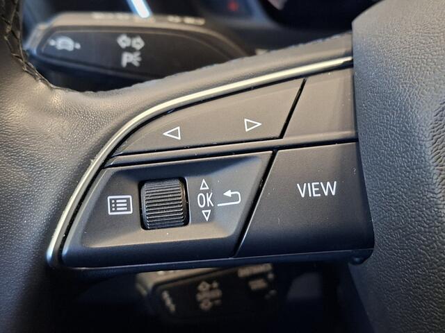 Audi Q3 45 TFSI e edition, app connect, 360graden camera, electrische achterklep. acc, 19lmv