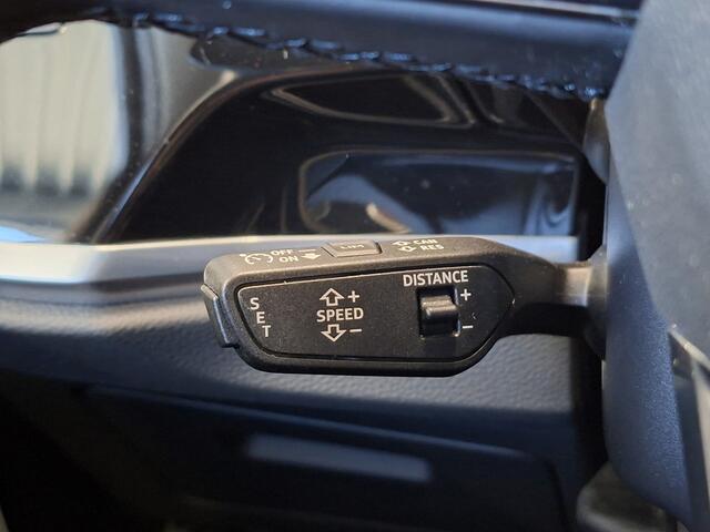 Audi Q3 45 TFSI e edition, app connect, 360graden camera, electrische achterklep. acc, 19lmv