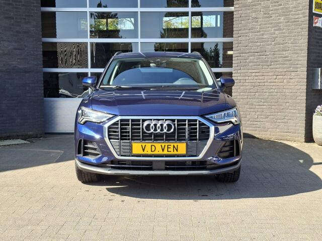 Audi Q3 45 TFSI e edition, app connect, 360graden camera, electrische achterklep. acc, 19lmv