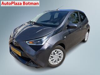 TOYOTA AYGO 1.0 VVT-i x-play | Fietsdragerbeugel |