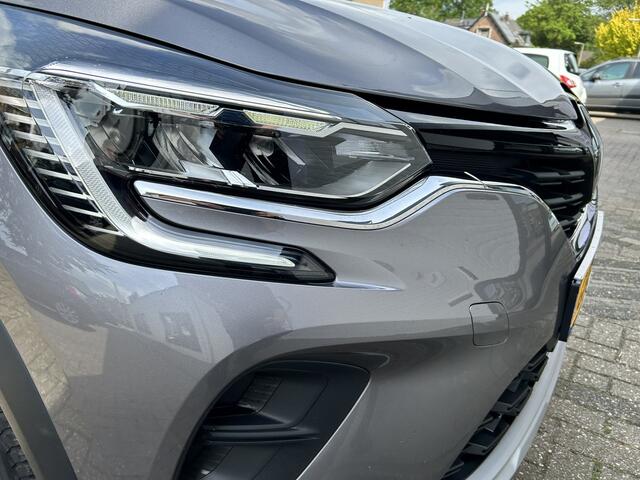 Renault Captur 1.6 E-Tech full hybrid 145 techno |