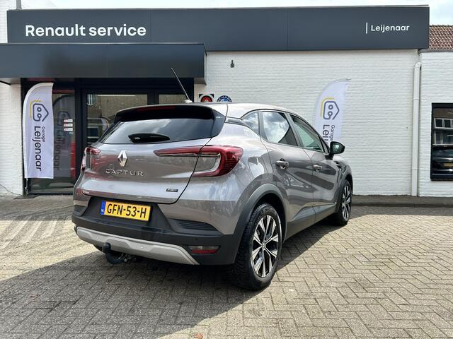 Renault Captur 1.6 E-Tech full hybrid 145 techno |