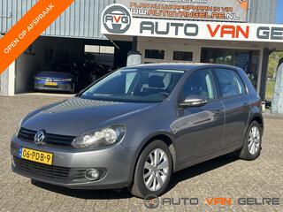 Volkswagen Golf VI