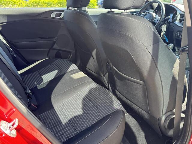 KIA CEE D Ceed Sportswagon 1.5 T-GDi DynamicLine Nav|Lmv|Trekhaak