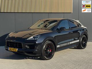 PORSCHE CAYENNE Coup� 4.0 GTS V8 |Pano|Alcantara|Chrono|HUD|