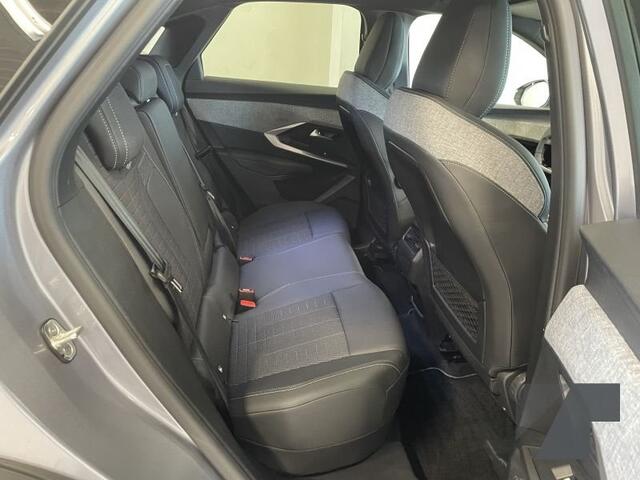 Peugeot 3008 Hybrid 136 GT