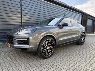 Porsche Cayenne Coup� 3.0 S E-Hybrid 520 Pk Achterasbesturing/22 inch/stoelkoeling/Pano