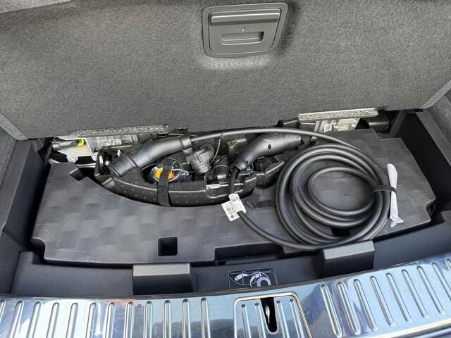 Porsche Cayenne Coup� 3.0 S E-Hybrid 520 Pk Achterasbesturing/22 inch/stoelkoeling/Pano