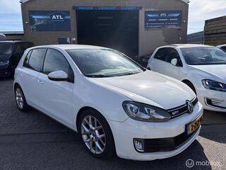 Volkswagen Golf VI