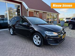 VOLKSWAGEN GOLF 1.6 TDI COMFORTL.BLM Orig. NL Xenon/PDC/Trekhaak/Navigatie/Cruise