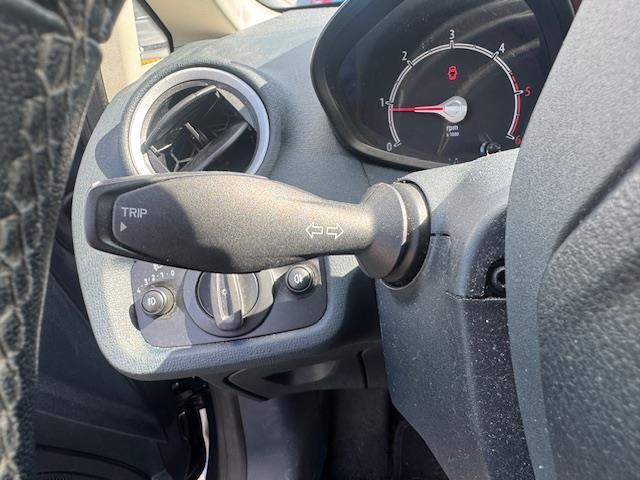 Ford Fiesta 1.6 TDCi ECOnetic Titanium, '12, airco, trekhaak, jaar apk 
