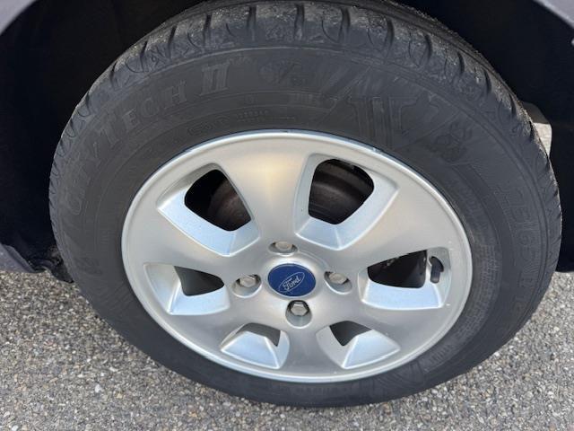 Ford Fiesta 1.6 TDCi ECOnetic Titanium, '12, airco, trekhaak, jaar apk 