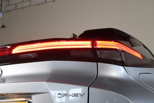 Toyota C-HR 2.0 Plug-in Hybrid 220 Dynamic Stoelverw I Dode Hoek I Adap Cruise
