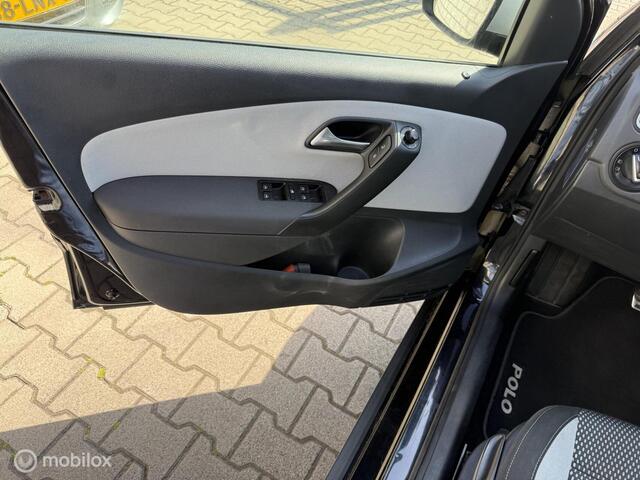 Volkswagen Polo 1.2-12V BlueMotion /Cross Polo/Dealeronderh.