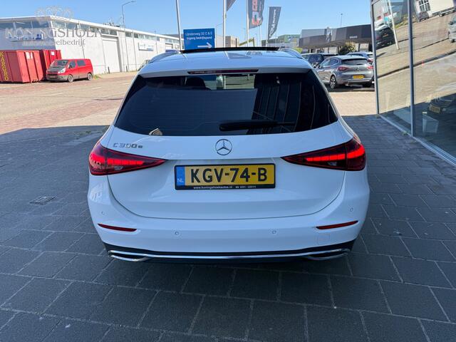 Mercedes-Benz C-Klasse Estate 300 e Luxury Line Panodak,sfeerverlichting,360gr camera's