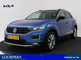 VOLKSWAGEN T-Roc 1.5 TSI Style | Trekhaak | Apple Carplay/Android Auto | 17