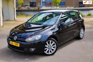 Volkswagen Golf VI