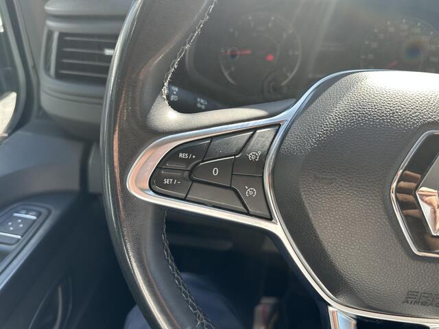 Renault Trafic 2.0 dCi 130 T30 L2H1 Work Edition | TREKHAAK | PARKEERSENSOREN | CRUISE CONTROL | AIRCONDITIONING | APPLE CARPLAY