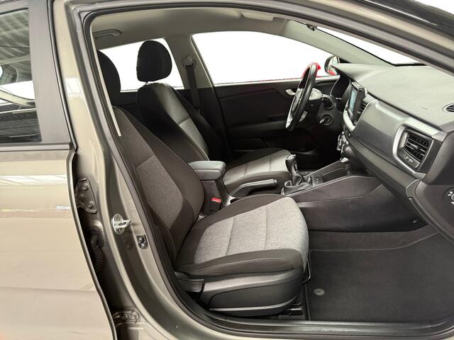KIA Stonic 1.0 T-GDi DynamicLine I Camera I Cruise Control I Carplay