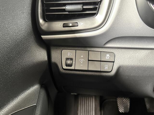 KIA Stonic 1.0 T-GDi DynamicLine I Camera I Cruise Control I Carplay