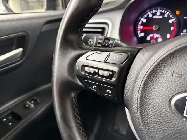 KIA Stonic 1.0 T-GDi DynamicLine I Camera I Cruise Control I Carplay
