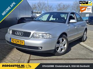 AUDI A4 Limousine 1.6 Advance Airco Nette Auto ?