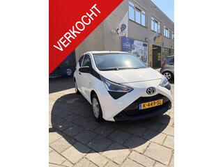 TOYOTA AYGO 1.0 VVT-i x-fun