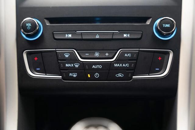 Ford Mondeo WAGON 1.0 EcoBoost 125pk Business [ Navi Climate Control Cruise control PDC]