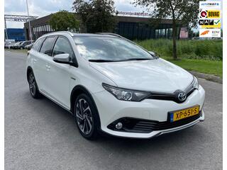 Toyota Auris Touring Sports