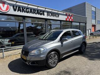 SUZUKI SX4 S-CROSS 1.6 Exclusive CLIMA-TREKHAAK-CAMERA