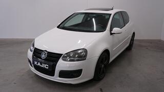 Volkswagen Golf VI