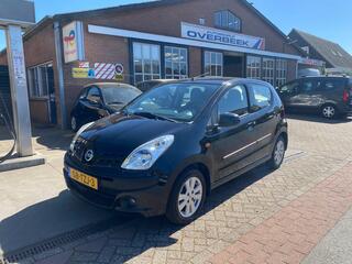 Nissan Pixo