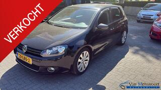 Volkswagen Golf VI