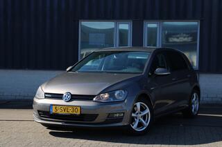 VOLKSWAGEN GOLF 1.6 TDI Highline NAP PDC Cruise Navi BT Climate
