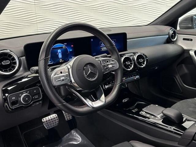 Mercedes-Benz CLA-Klasse AUTAMGNAVICAMERASHOOTING BRAKE